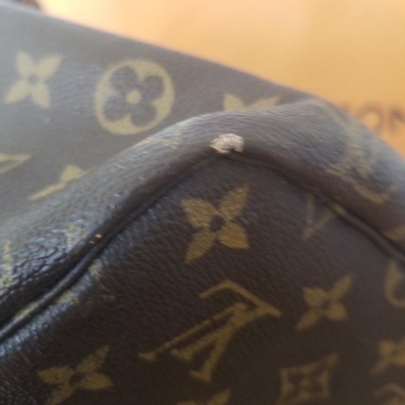 SOLD!!!Authentic Louis Vuitton Neverful MM - Picture 8 of 11